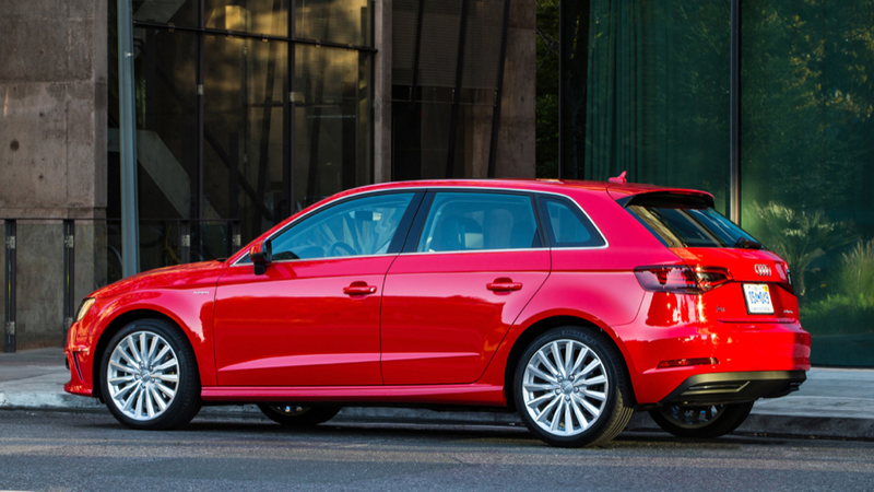 Illustration for article titled The 2016 Audi A3 Sportback E-Tron Is A Fun Hybrid Oddball, But Who's Going To Buy One?